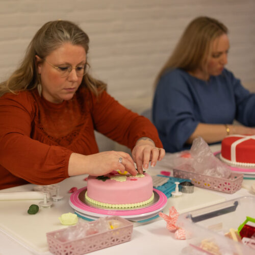 Workshop taart voor beginners - donderdag 25 april 19:00 bij cake, bake & love 9
