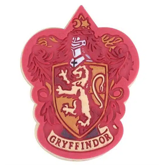 Pme cookie cutter & embosser - gryffindor house bij cake, bake & love 6 Pme cookie cutter & embosser - gryffindor house - afbeelding 2