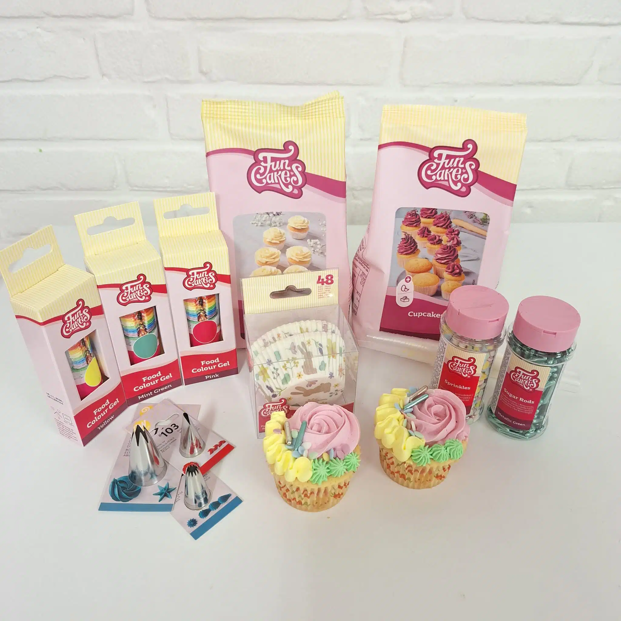 Paas cupcake pakket deluxe bij cake, bake & love 5 Paas cupcake pakket deluxe