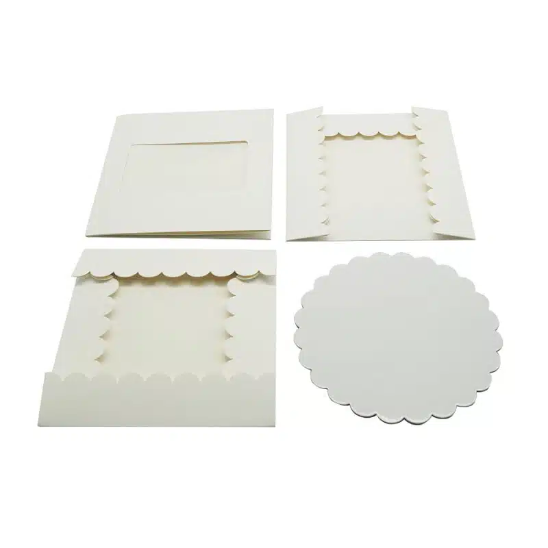 Taartdoos 20,3 x 20,3 x 20,3 cm + cakeboard 20 cm wit bij cake, bake & love 6 Taartdoos 20,3 x 20,3 x 20,3 cm + cakeboard 20 cm wit - afbeelding 2