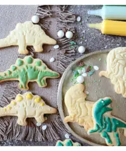 Scrapcooking plunger cutter dino set 2 bij cake, bake & love 11 Scrapcooking plunger cutter dino set 2 bij cake, bake & love 10