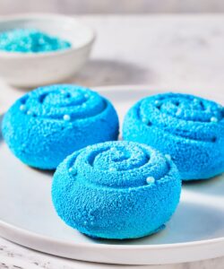 Funcakes fluwelen spray hemelsblauw 100 ml bij cake, bake & love 9
