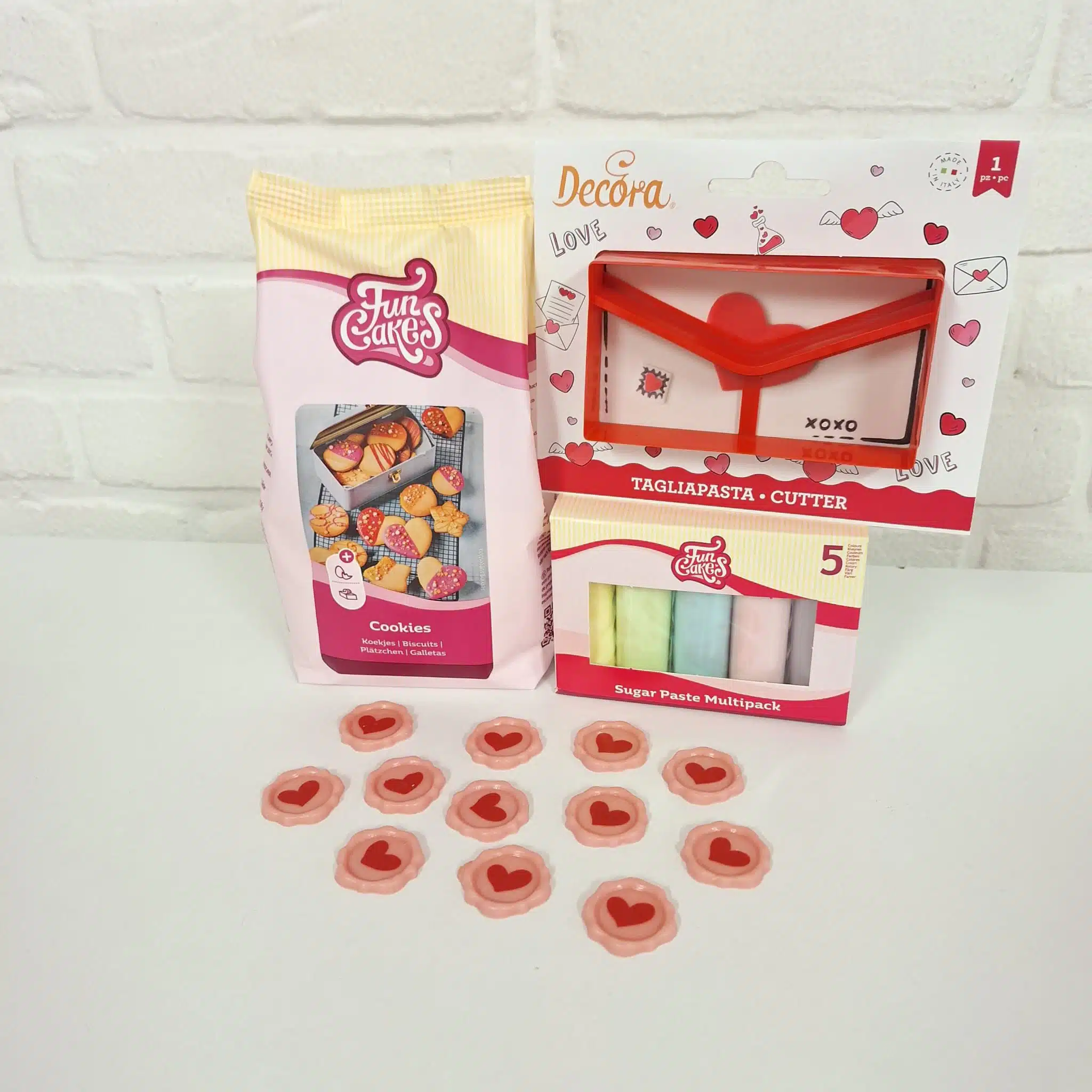 Moederdag envelop koekjes pakket bij cake, bake & love 5 Moederdag envelop koekjes pakket