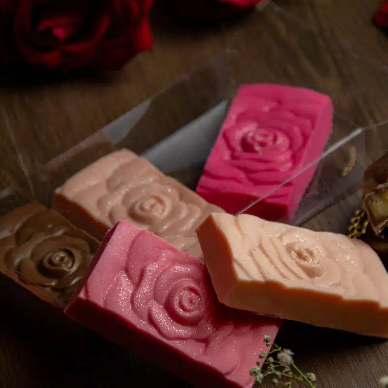 Chocolade mal chocolade reep rozen bij cake, bake & love 5 Chocolade mal chocolade reep rozen