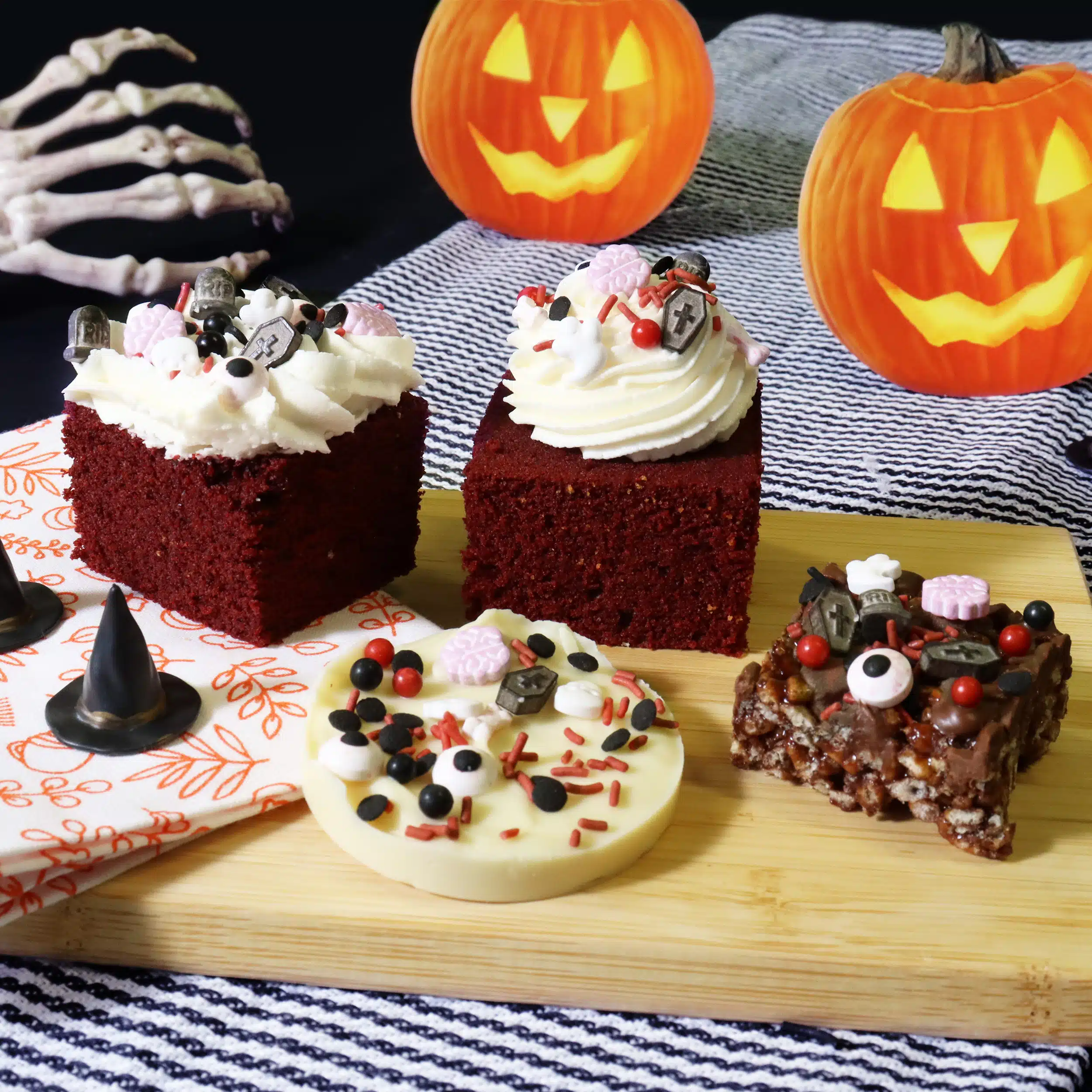 Pme out of the box sprinkles - graveyard bij cake, bake & love 7 Pme out of the box sprinkles - graveyard - afbeelding 3