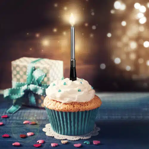 Decocino by amira - musical candle happy birthday silver - afbeelding 2