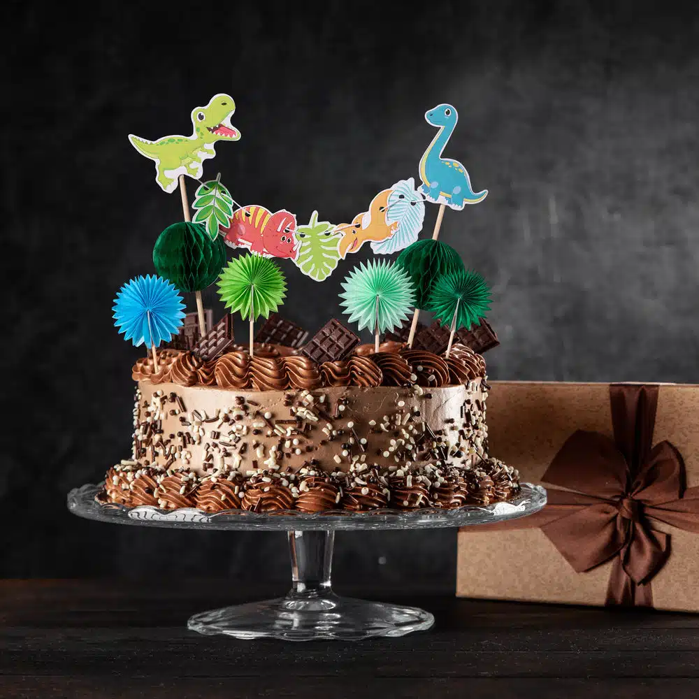 Decocino by amira - cake decoration set dino's pk/5 bij cake, bake & love 6 Decocino by amira - cake decoration set dino's pk/5 - afbeelding 2