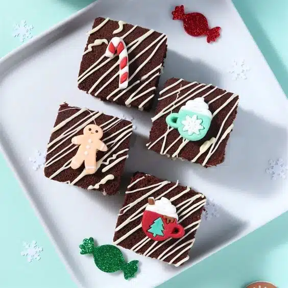 Pme kerst eetbare suikerdecoraties - kerstvreugde (12 stuks) bij cake, bake & love 6 Pme kerst eetbare suikerdecoraties - kerstvreugde (12 stuks) - afbeelding 2