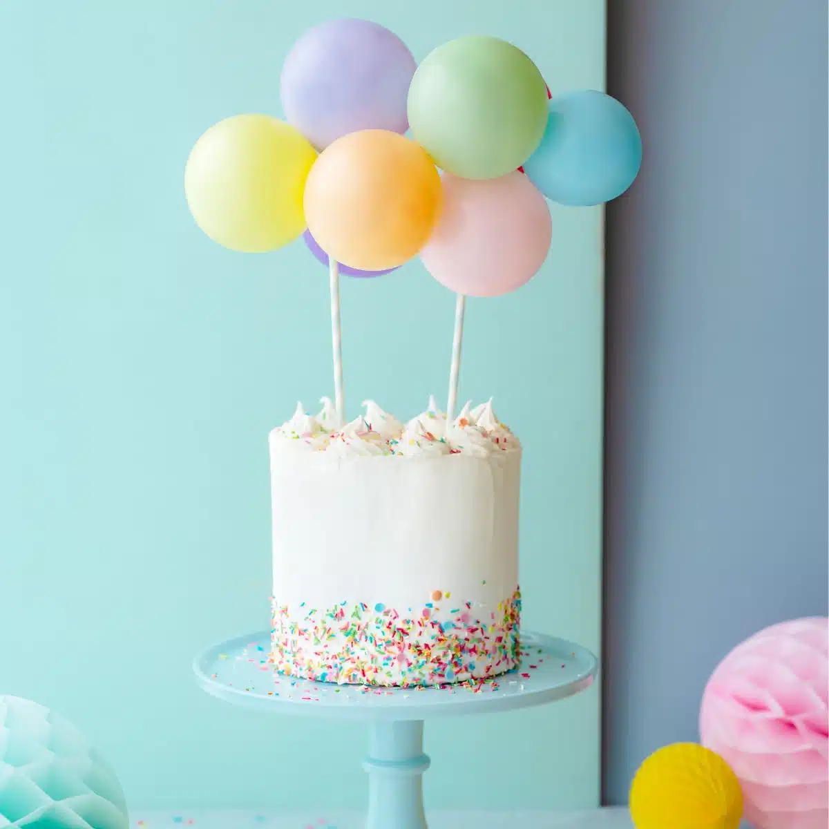 Partydeco ballon-cake topper kit 29cm - regenboog bij cake, bake & love 6 Partydeco ballon-cake topper kit 29cm - regenboog - afbeelding 2