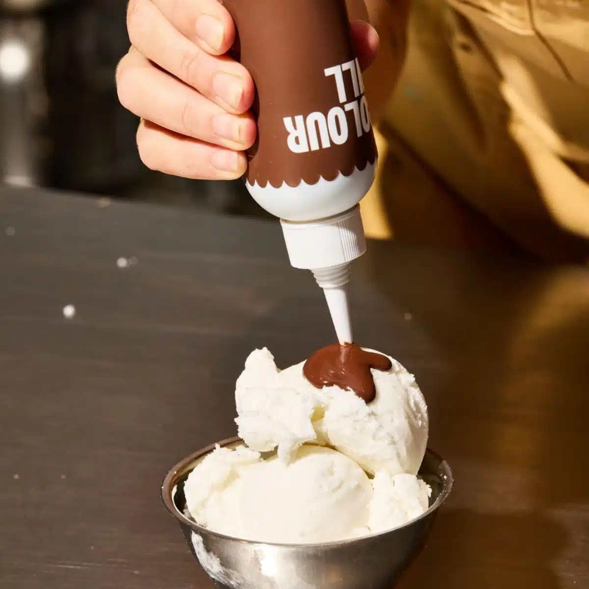 Colour mill choco drip 125g - chocolate bij cake, bake & love 7 Colour mill choco drip 125g - chocolate - afbeelding 3