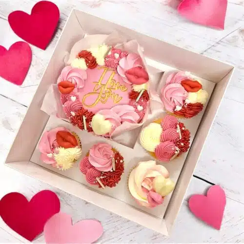 Valentijn bento taart & cupcakes pakket - afbeelding 2