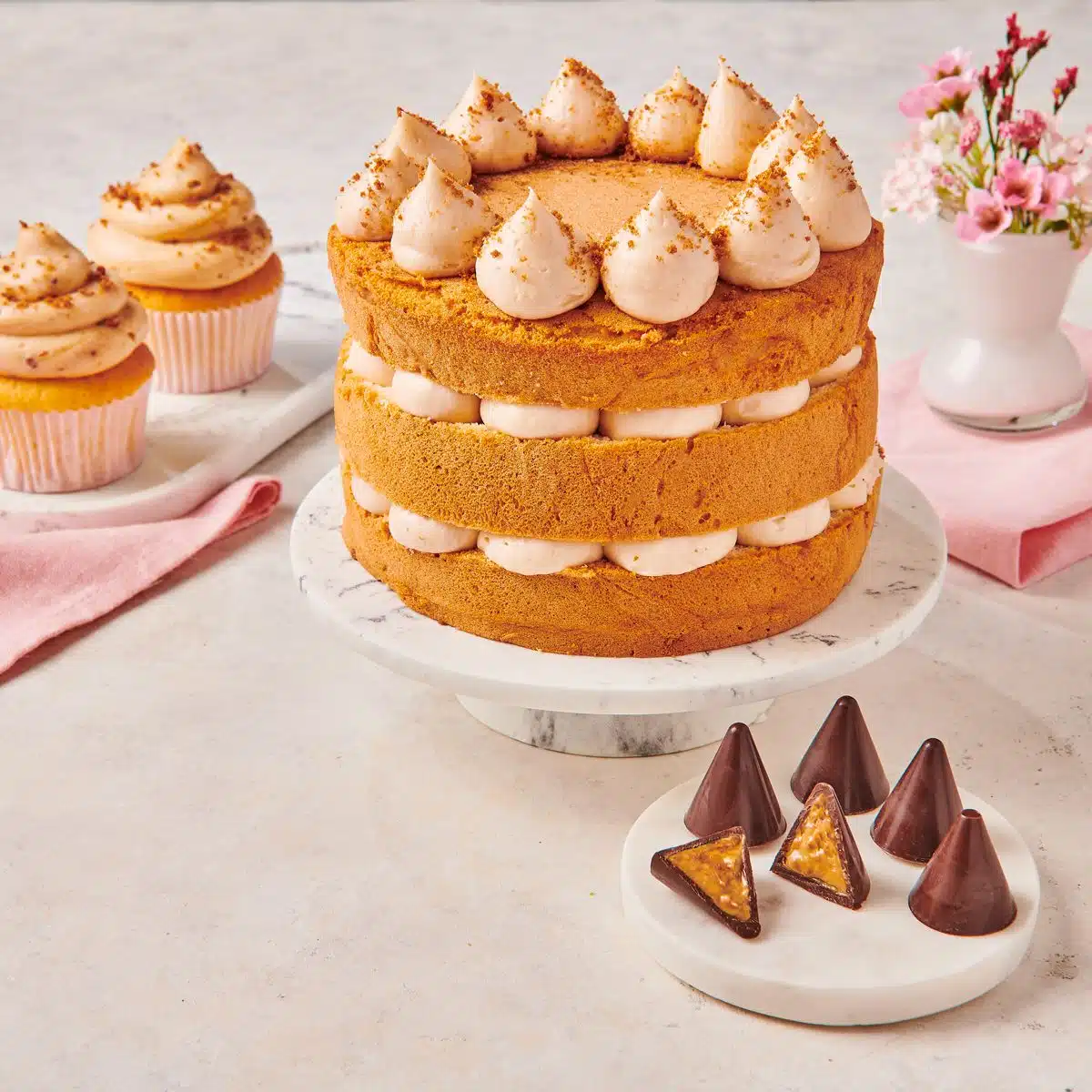 Funcakes spread - crunchy speculooskoekjes 250g  bij cake, bake & love 6 Funcakes spread - crunchy speculooskoekjes 250g  - afbeelding 2