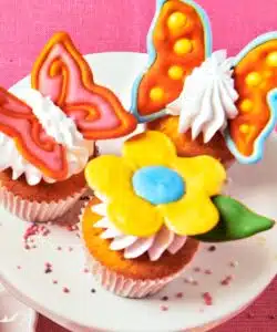 Funcakes choco writer 25 g yellow bij cake, bake & love 17 Funcakes choco writer 25 g yellow bij cake, bake & love 16