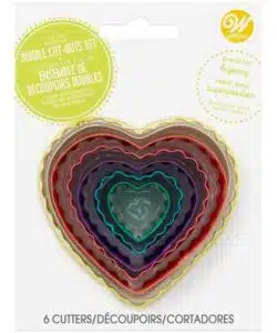 Wilton dubbelzijdige uitstekers hart set/6 bij cake, bake & love 9