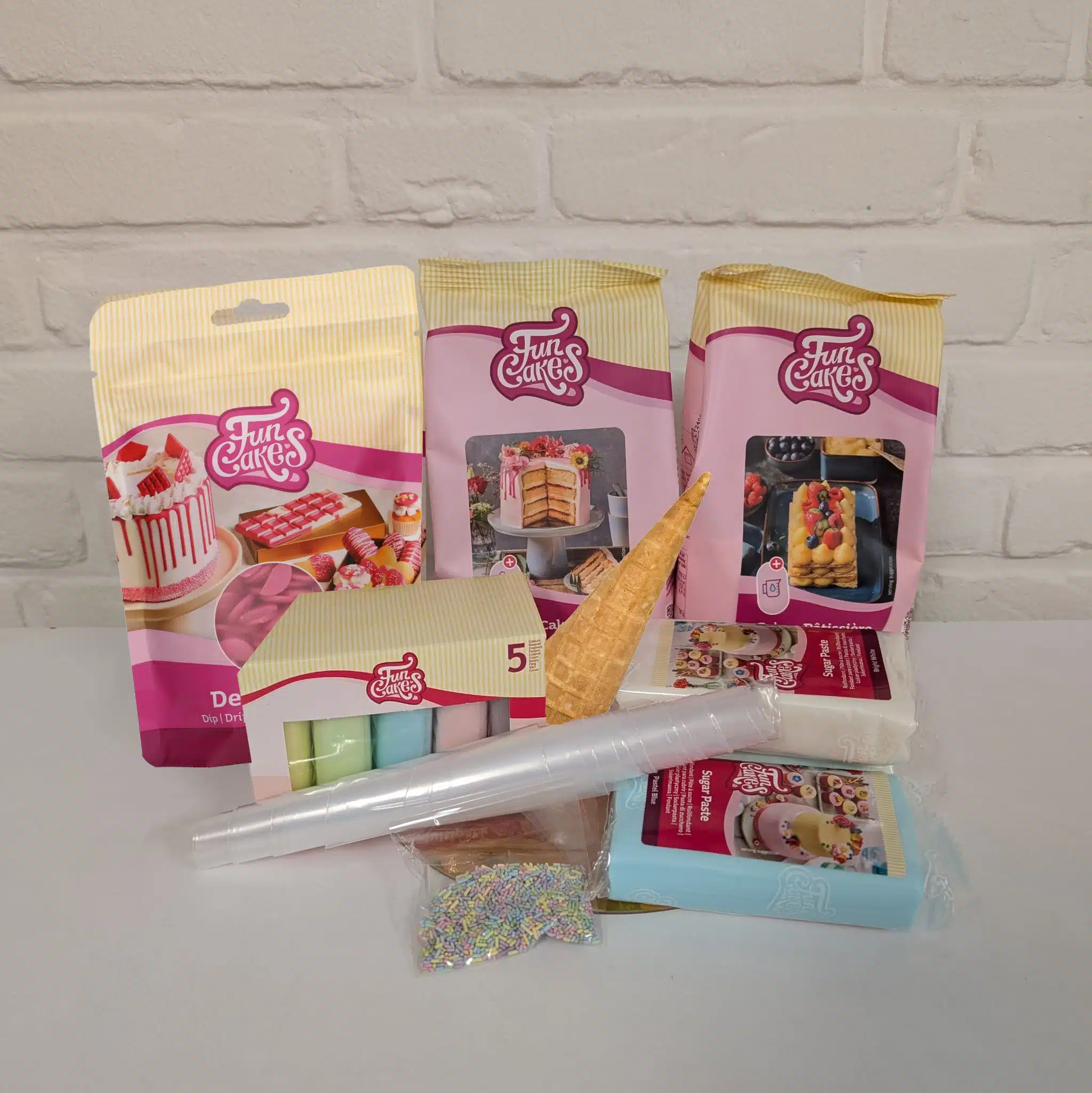 Gesmolten ijsje taart pakket bij cake, bake & love 6 Gesmolten ijsje taart pakket - afbeelding 2