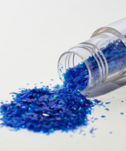 Magic sparkles edible glitter – blue sapphire (3g) bij cake, bake & love 16