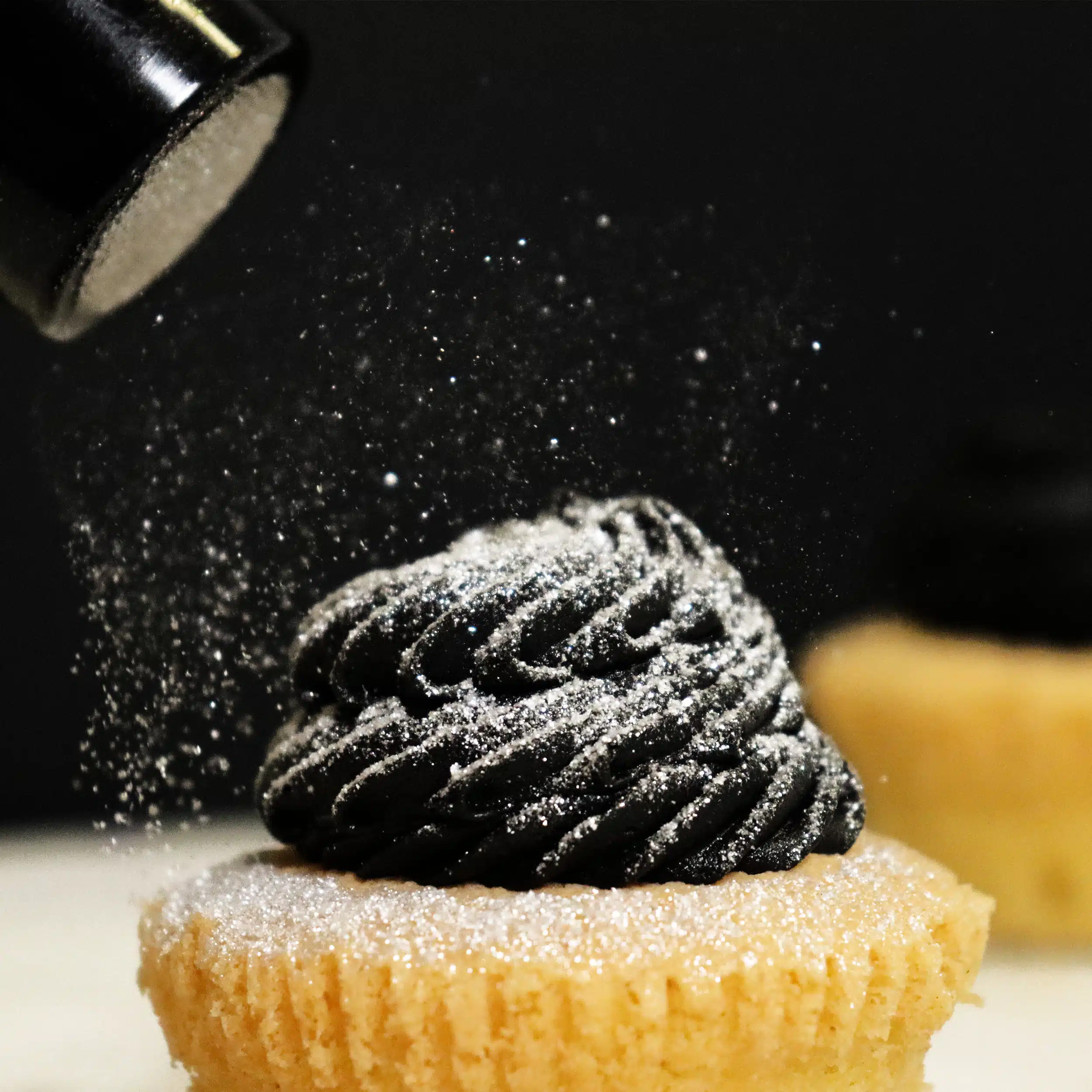 Pme eetbare glanspoeder - parelmoer 10 gram bij cake, bake & love 7 Pme eetbare glanspoeder - parelmoer 10 gram - afbeelding 3