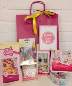 Juf of Meester Cadeautje - School Cupcakes Pakket XL