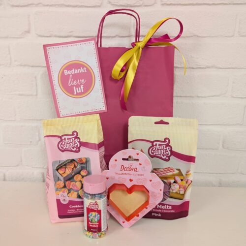 Juf of meester cadeautje - hartjes koekjes pakket