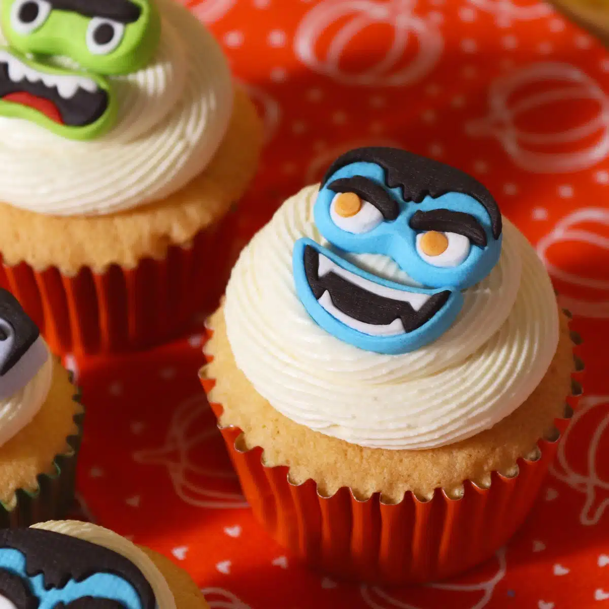 Pme halloween monster faces suikerdecoraties pk/12 bij cake, bake & love 8 Pme halloween monster faces suikerdecoraties pk/12 - afbeelding 4