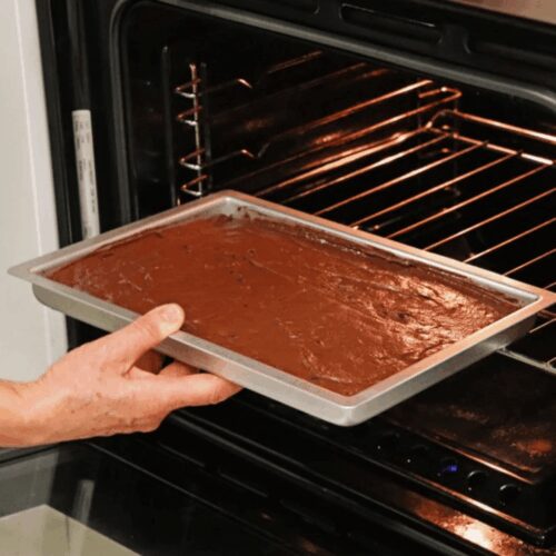 Pme brownie taartvorm (177 x 279 x 25mm) - afbeelding 2