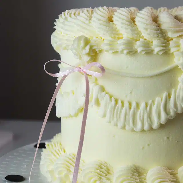 Pme lintstrik taarttoppers lichtroze pk/8 bij cake, bake & love 7 Pme lintstrik taarttoppers lichtroze pk/8 - afbeelding 3