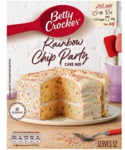 Betty Crocker Rainbow Chip Cake Mix 425g
