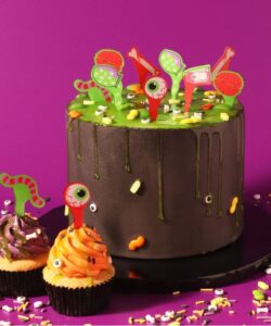 Halloween borrelende ketel taart pakket bij cake, bake & love 5