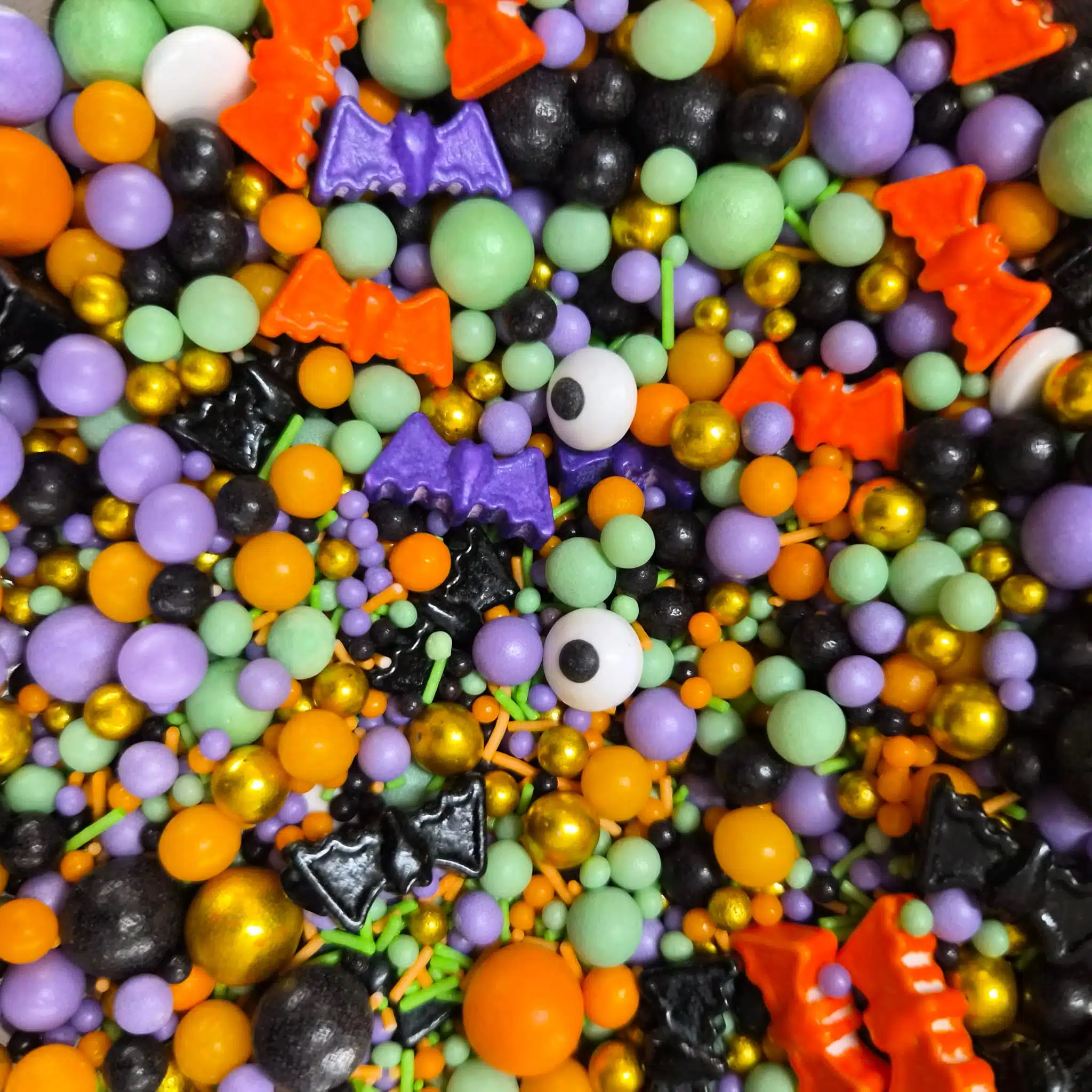 Sprinkley sprinkles - bat & bones halloween mix 80 gram bij cake, bake & love 5 Sprinkley sprinkles - bat & bones halloween mix 80 gram