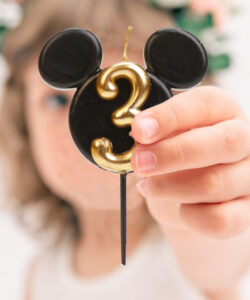 Dekora kaarsje mickey mouse nummer 3 bij cake, bake & love 15 Dekora kaarsje mickey mouse nummer 3 bij cake, bake & love 14