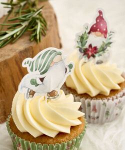 Anniversary house christmas gnome cupcake toppers pk/12 bij cake, bake & love 23