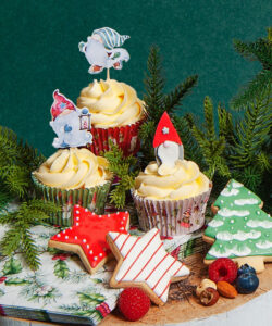 Anniversary house christmas gnome cupcake toppers pk/12 bij cake, bake & love 31