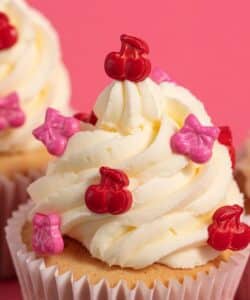 Alternative view of PME Sprinkle Charms Zoete Kersen 25 gram