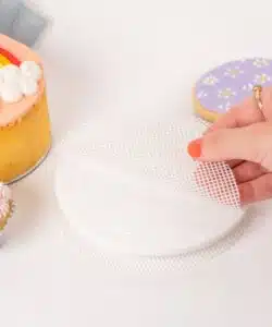 Loyal mini draaiplateau ø12,4cm met 2 siliconen matten bij cake, bake & love 10