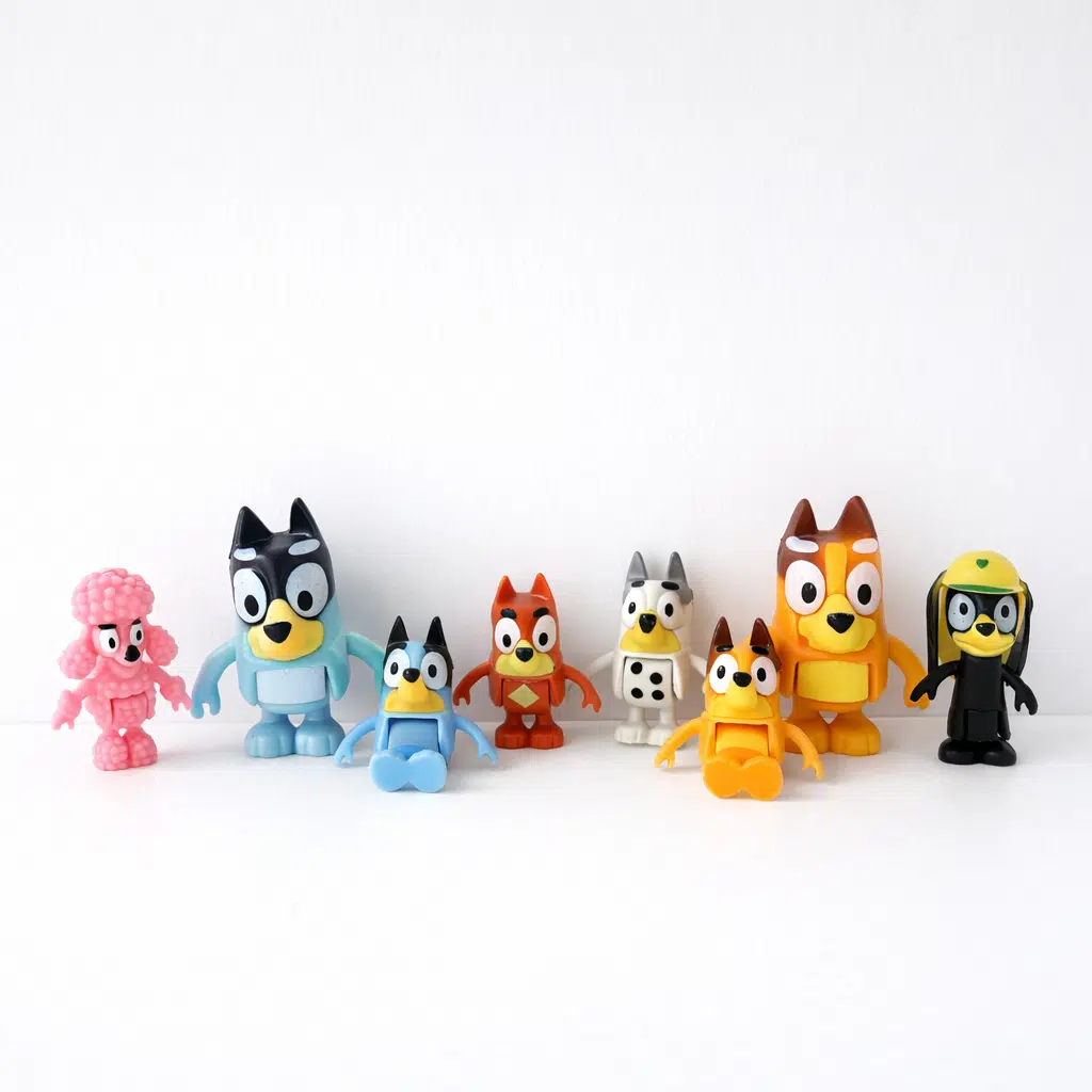 Plastic decoratieset bluey 8 stuks bij cake, bake & love 5 Plastic decoratieset bluey 8 stuks