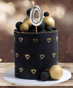 Dekora silver comic birthday candle - 0 bij cake, bake & love 12 Dekora silver comic birthday candle - 0 bij cake, bake & love 11