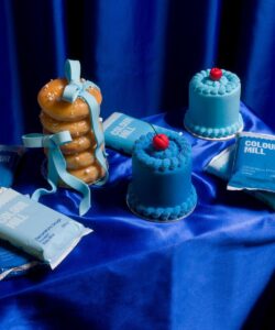 Alternative view of Colour Mill Fondant Decorators Dough Kobalt Blauw 250g