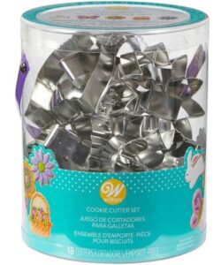 Wilton Metal Cookie Cutter Tub Easter set/18
