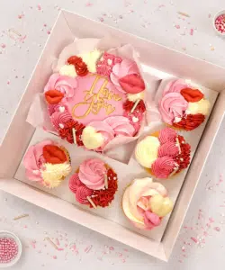 Workshop Bento Taart & Cupcakes met Persoonlijke (naam/tekst) Topper - donderdag 17 september 19:00
