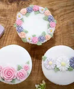 Karen davies siliconen mal – miniature flowers bij cake, bake & love 10