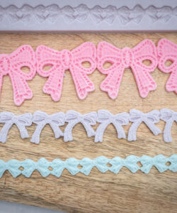 Alternative view of Karen Davies Siliconen Mal – Lace Bow Borders