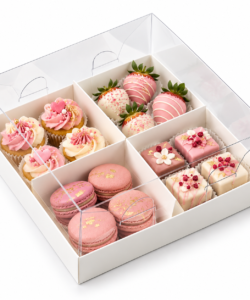 Sweet box met 4 vakken – 20 x 20 x 8 cm bij cake, bake & love 7 Sweet box met 4 vakken – 20 x 20 x 8 cm - afbeelding 2