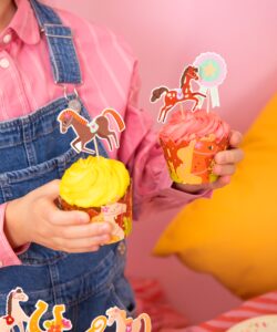 Paarden taart & cupcake toppers – 9 stuks bij cake, bake & love 10 Paarden taart & cupcake toppers – 9 stuks - afbeelding 3