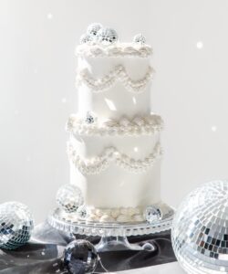 Disco ball toppers zilver pk/8 bij cake, bake & love 8 Disco ball toppers zilver pk/8 - afbeelding 3