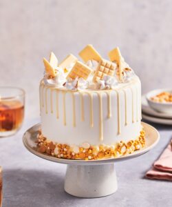 Funcakes cake drip crèmewit 180g - afbeelding 2