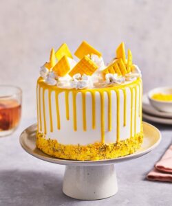 Funcakes cake drip geel 180g - afbeelding 2